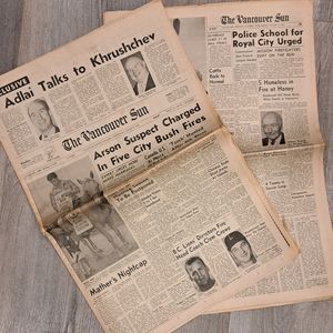 VANCOUVER SUN Vintage Newspaper